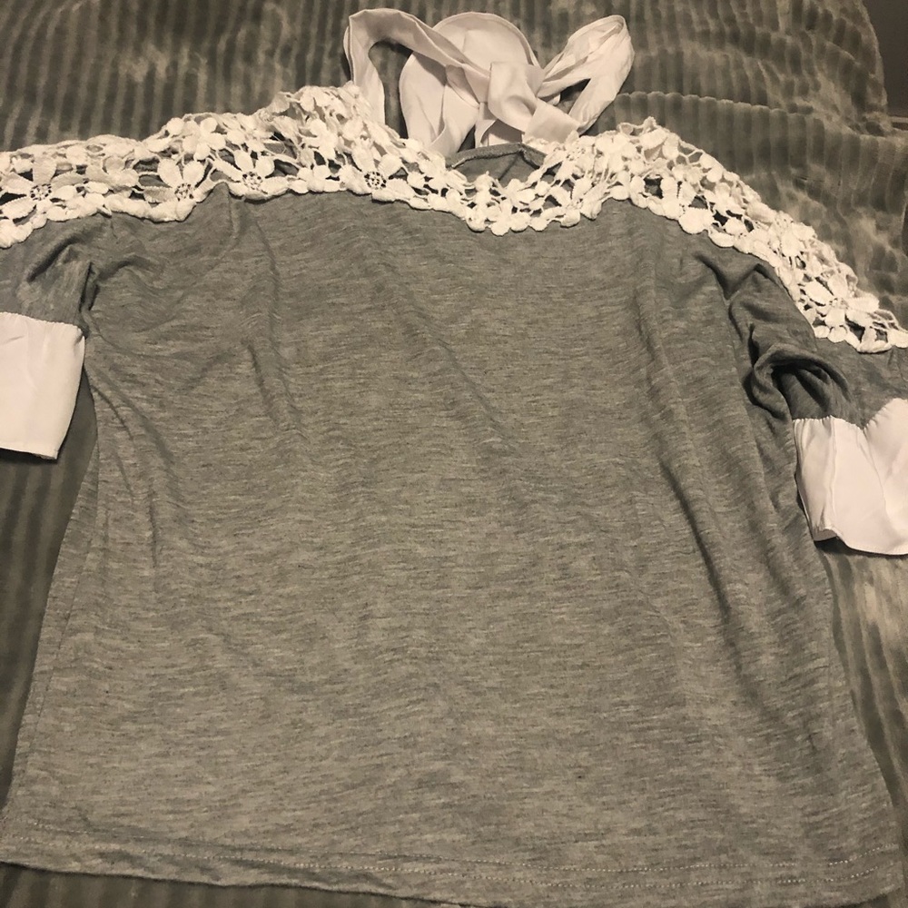 T shirt blouse